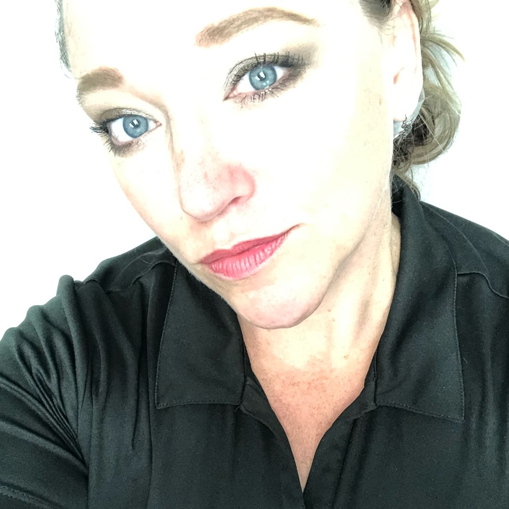 Meet your Posher, Jennifer